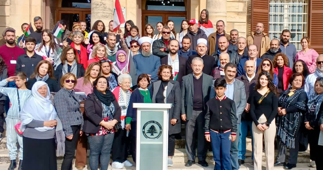 وقفة تضامنيّة في بعقلين نصرة لغزة وتنديداً بالإبادة الجماعيّة