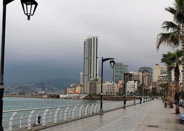 طقس قليل الغيوم بسحب مرتفعة... وانخفاض بالحرارة