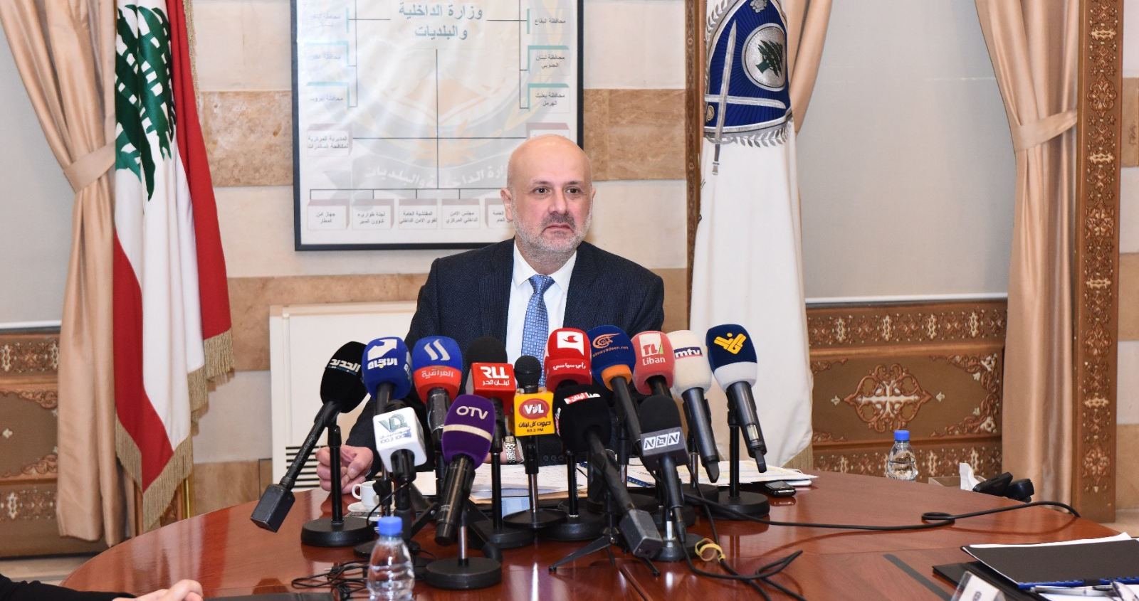 بعد اجتماع مجلس الأمن المركزي
مولوي: خطة أمنيّة مُحكمة ليلتيِ العيد
و "داتا" النازحين أصبحت لدى الأمن العام