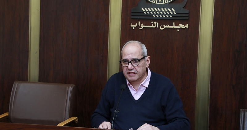خلف: العلّة ليست بالنصوص والدستور
بل في الانقلاب على سيادة القانون