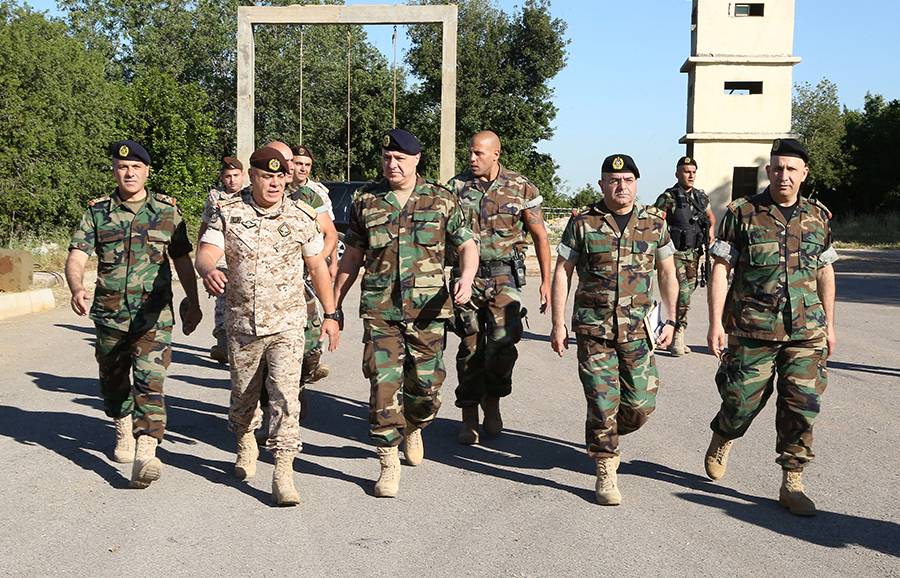 هل ارتفعت حظوظ جوزيف عون الرئاسية بعد التمديد؟
