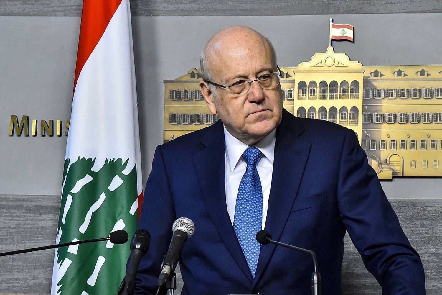 ميقاتي: الحل بتطبيق القرارات الدولية