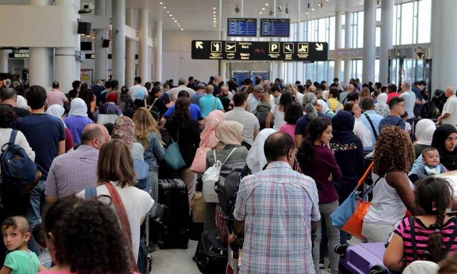 18 ألف زائر يدخلون يومياً عبر المطار