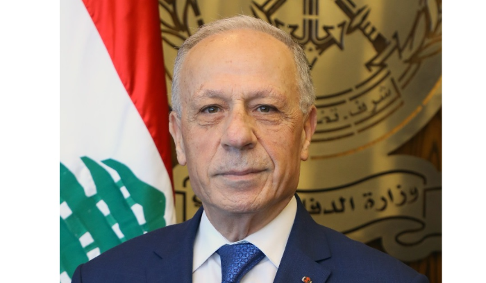 وزارة الدفاع: تجميد مفعول تراخيص حمل الأسلحة