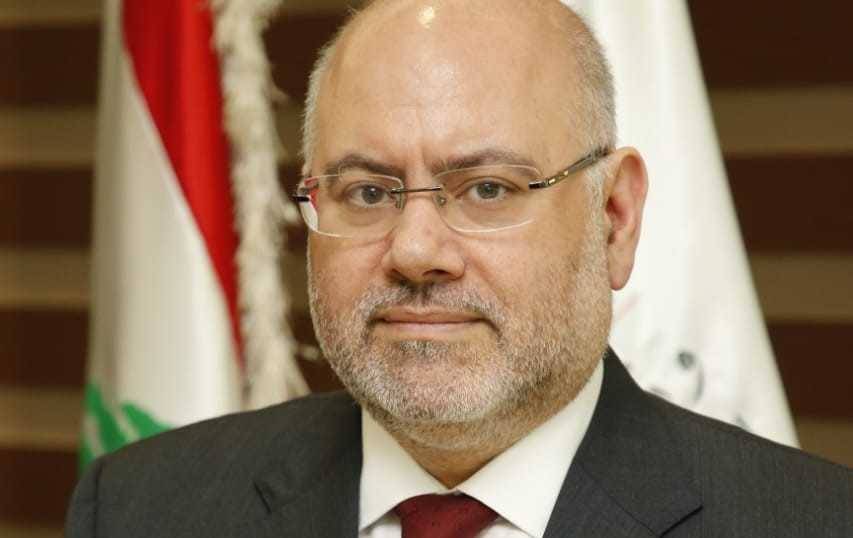الأبيض يصدر قراراً برفع تعرفتَي غسيل الكلى والدم