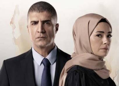 مسلسل “البراعم الحمراء” يتسبب بأعمال شغب بسبب مشاهده الجريئة… والرقابة تتحرّك
