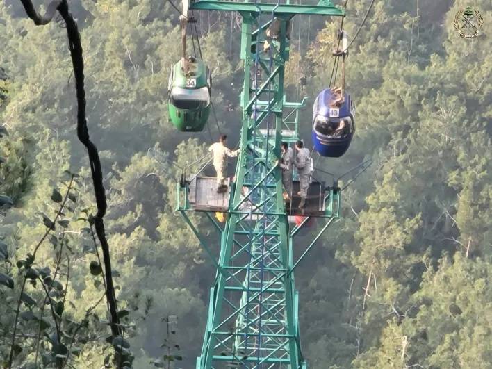 الجيش والدفاع المدني ينشران تفاصيل حادثة 