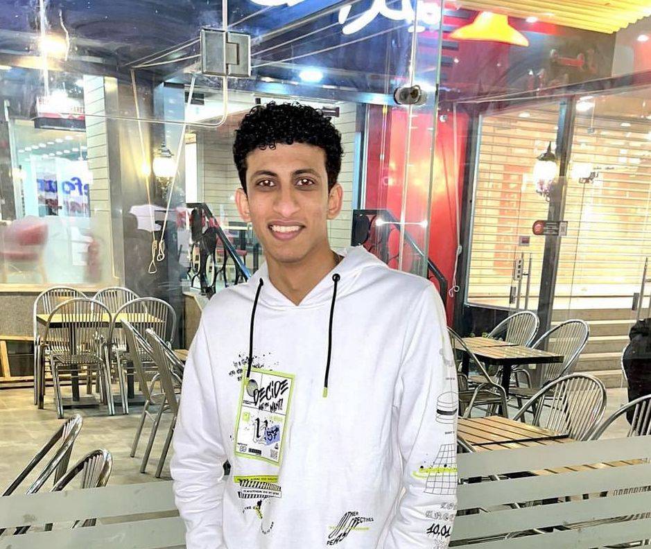 محمود فرج يحتفل مع جمهوره برأس السنة بأغنية "ليلة بألف ليلة"