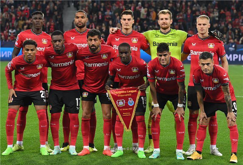 تألق باير ليفركوزن ومفاجأة شتوتغارت
في واجهة النصف الأول من البوندسليغا