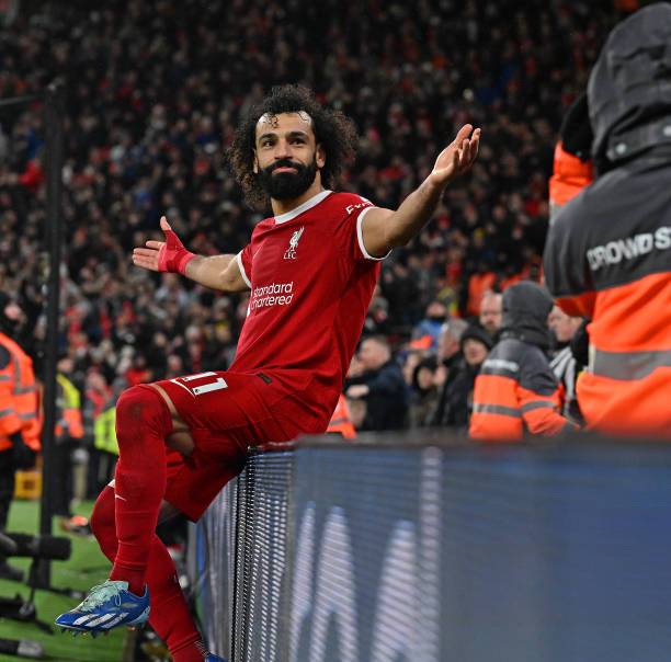 ليفربول يثبّت نفسه في صدارة البريميرليغ