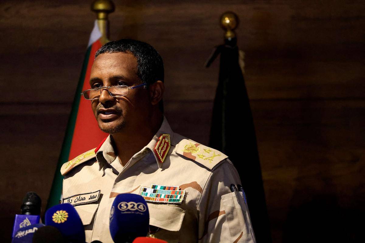 حميدتي من جيبوتي: مستعدون للتفاوض حول السلام بالسودان