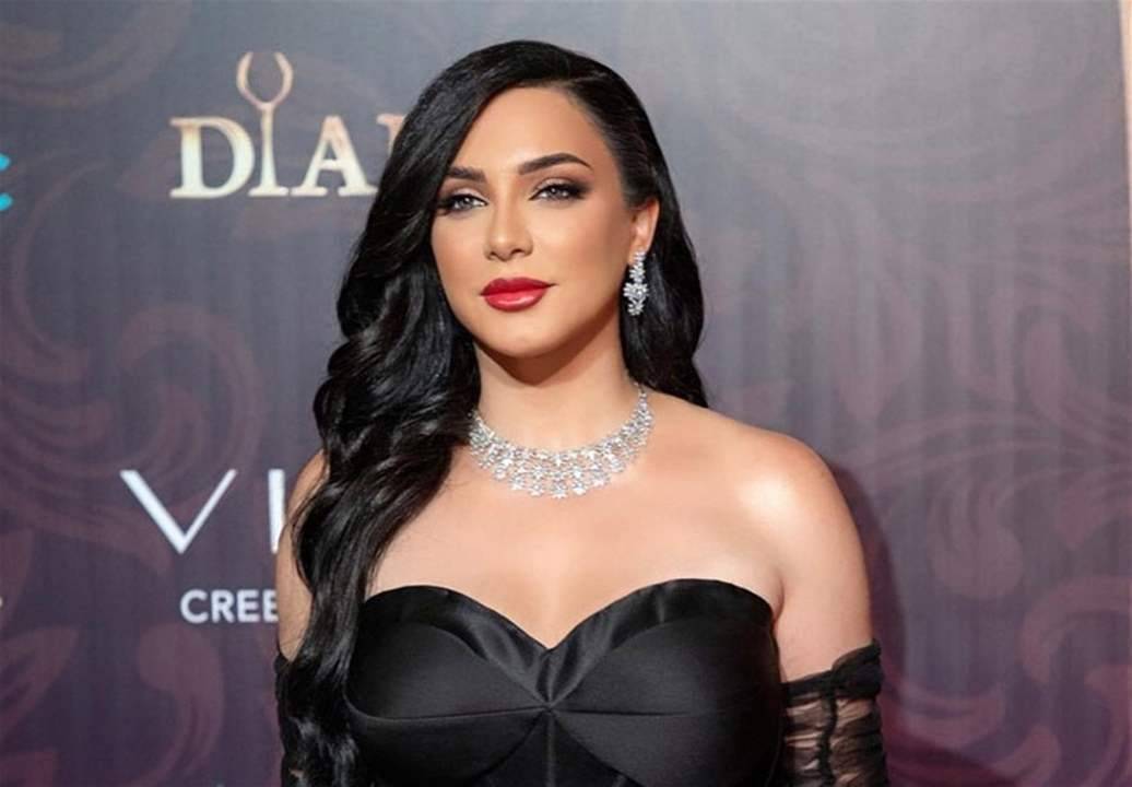 سلاف فواخرجي تكشف تفاصيل محاولة اغتيالها واختطاف اولادها