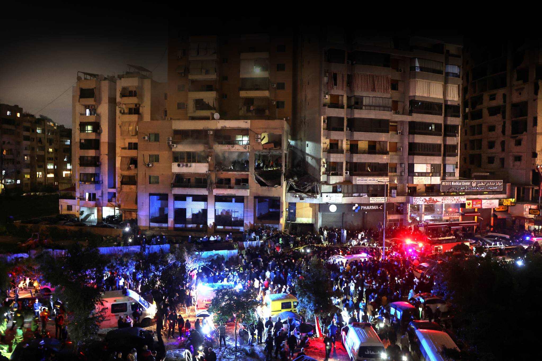 عدوان خطير: اغتيال القائد في «حماس» صالح العاروري في بيروت
حزب الله: هذه الجريمة لن تمرّ أبدًا من ‏دون رد وعقاب