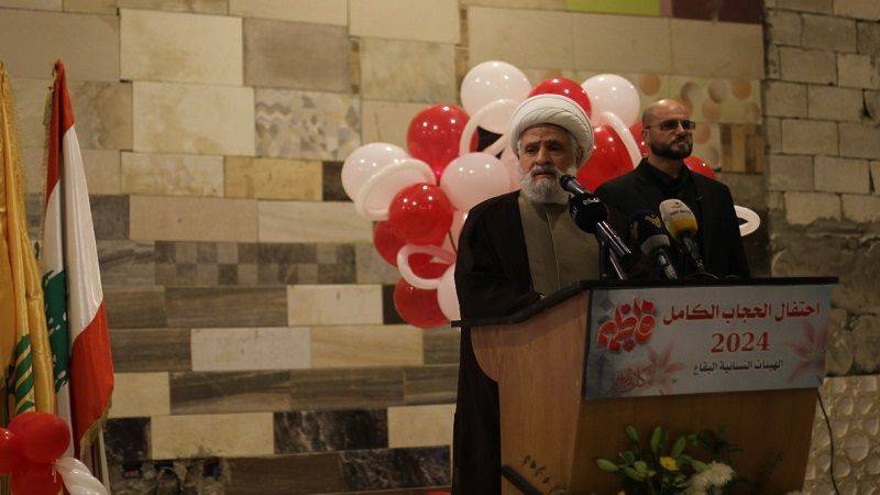 "لن يتم الاستقرار الاّ عندما تتوقف "إسرائيل" عن عدوانها على غزة"
حزب الله: إستهداف قاعدة ميرون استهداف
لسلاح الجو الذي استهدف الضاحية الجنوبيّة