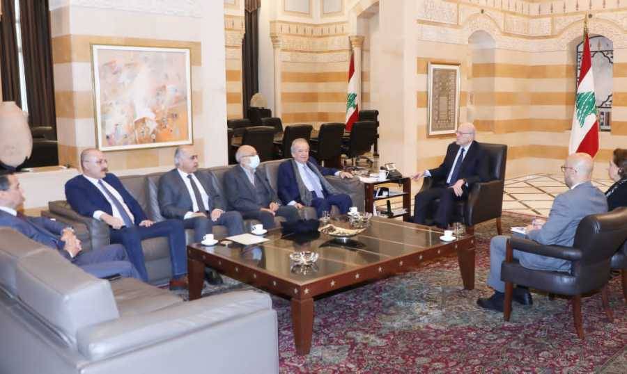 إجتماع بيئي في السراي... وشهيب: من حق القرى المحيطة بمطمر الناعمة الإنارة الدائمة من الكهرباء المنتجة منه