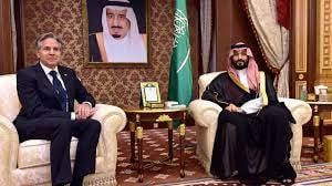 ولي العهد السعودي يؤكد لبلينكن أهمية وقف العمليات العسكرية في قطاع غزة