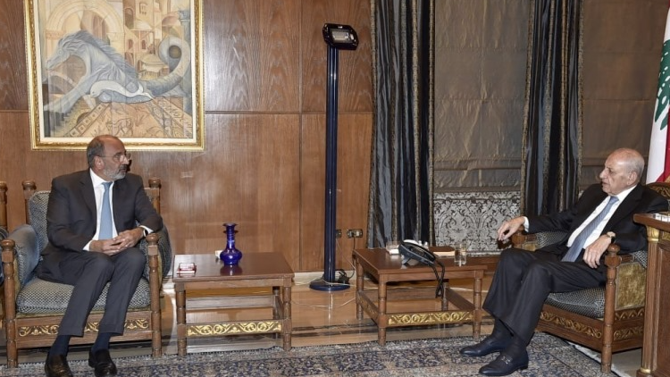بري استقبل ريزا
والبيسري وصليبا