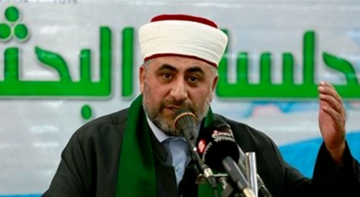 في أول إطلالة إعلاميّة له بعد إنتخابه رئيساً للمجلس الاسلامي العلوي
الشيخ علي قدور لـ "الديار": ترتيب البيت العلوي أولويّتنا... ونحن جزء من النسيج الطرابلسي