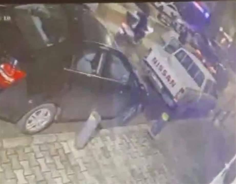 مقتل عنصر من شرطة بيروت وسلب
دراجة عامل "ديليفري" في الجميزة