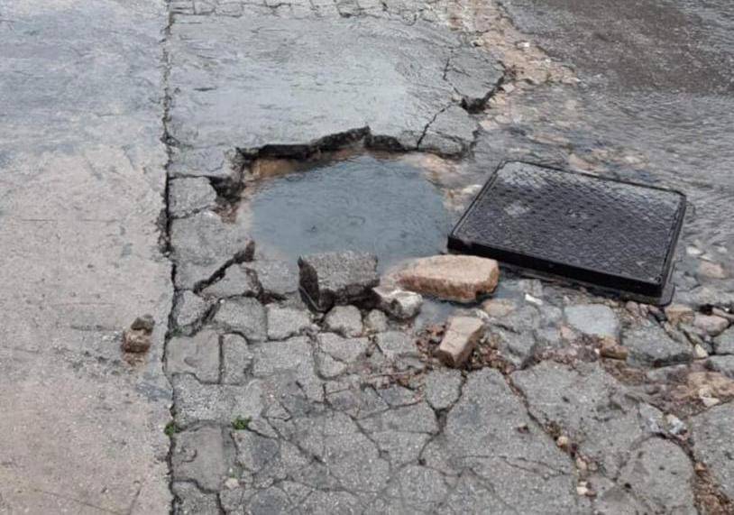"اليازا": لإصلاح ريغار على طريق جل الديب - بقنايا حفاظاً على سلامة المشاة