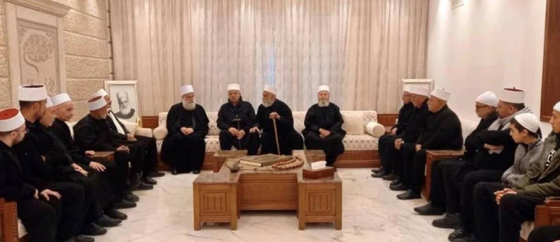 جال في عاليه والمتن... ودعا الى التضامن والحوار
أبي المنى: آن للقضايا العالقة أن تلقى الحلول اللازمة