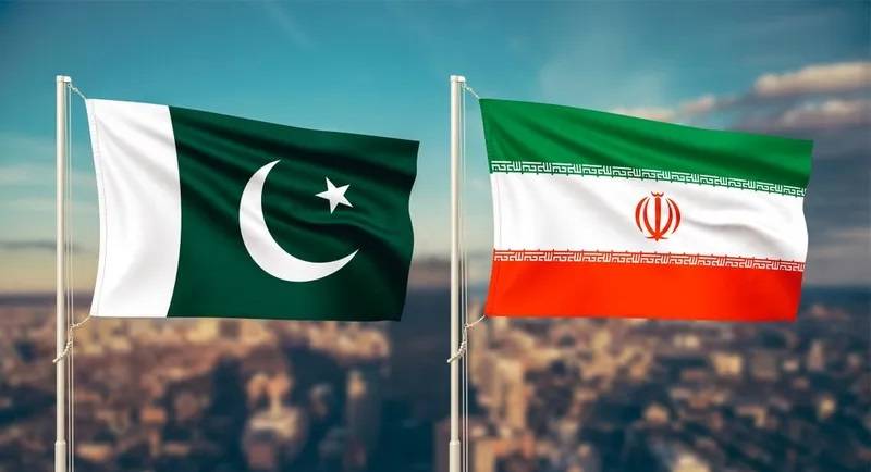 استدعت سفيرها من طهران... باكستان تقطع علاقتها الديبلوماسية مع إيران