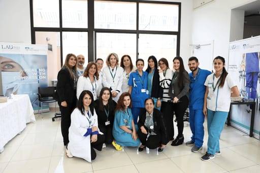 فحوصات طبية مجانية من المركز الطبي للجامعة اللبنانية الأميركية - مستشفى سان جون في مناسبة الاعياد