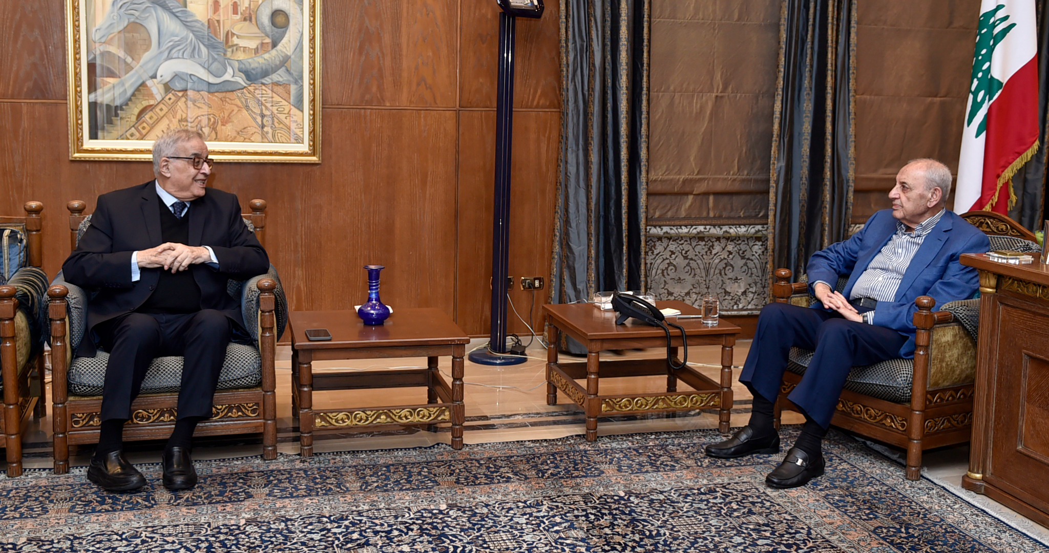 تابع مع بري المستجدات... والتقى 3 سفراء
بو حبيب: نقدّر الموقف الصيني
المتوازن من الوضع في الجنوب وغزة
