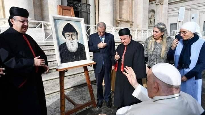 رفع موزاييك القديس شربل في الفاتيكان... وكنائس لبنان قرعت أجراسها فرحاً