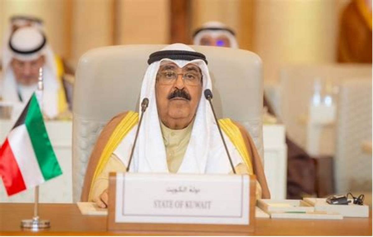 حكومة جديدة بالكويت وأول وزير خارجية من خارج الأسرة الحاكمة