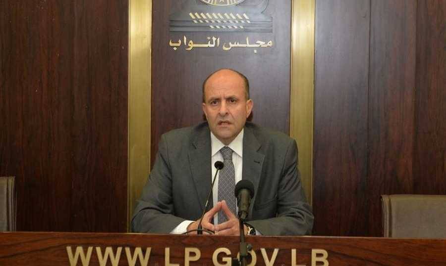 سليم عون: لا بصيص
أمل في حركة الموفدين