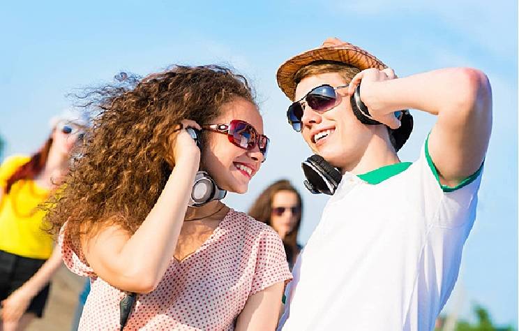 لـ10 أسباب.. التعلم يجعل حياة البالغين أكثر صحة