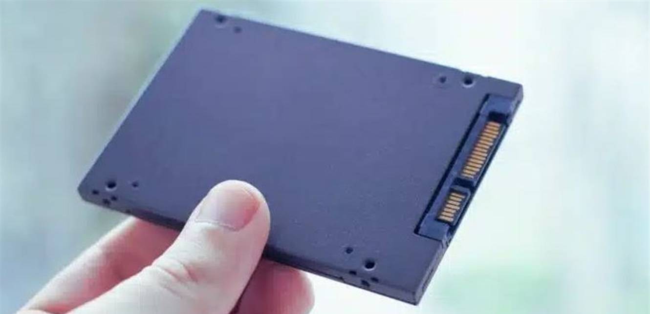 كسر سرعة أقراص التخزين SSD أصبح ممكنًا.. كيف؟