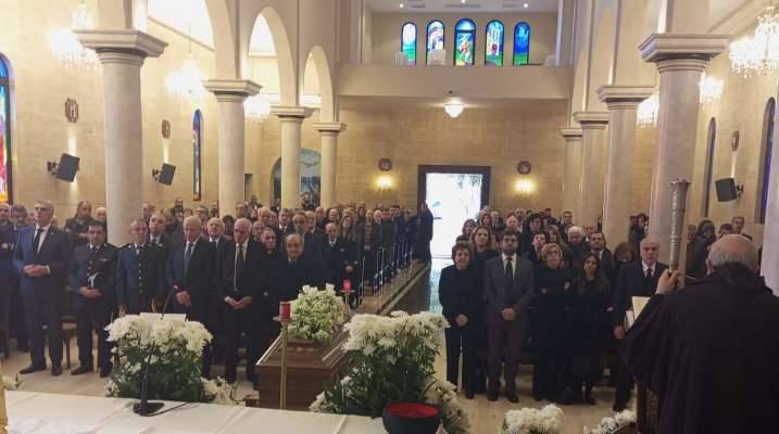 الكفور ودّعت والدة القصيفي... والتعازي تقبل اليوم في بيروت