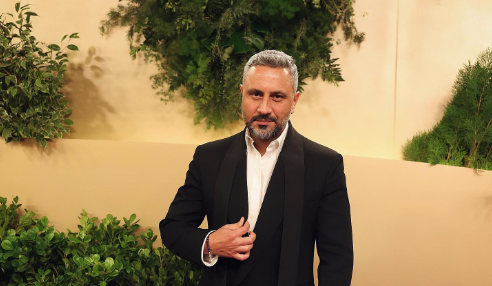 أول ردّ من قيس الشيخ نجيب بعد الموقف المحرج الذي تعرّض له في “جوي أووردز”