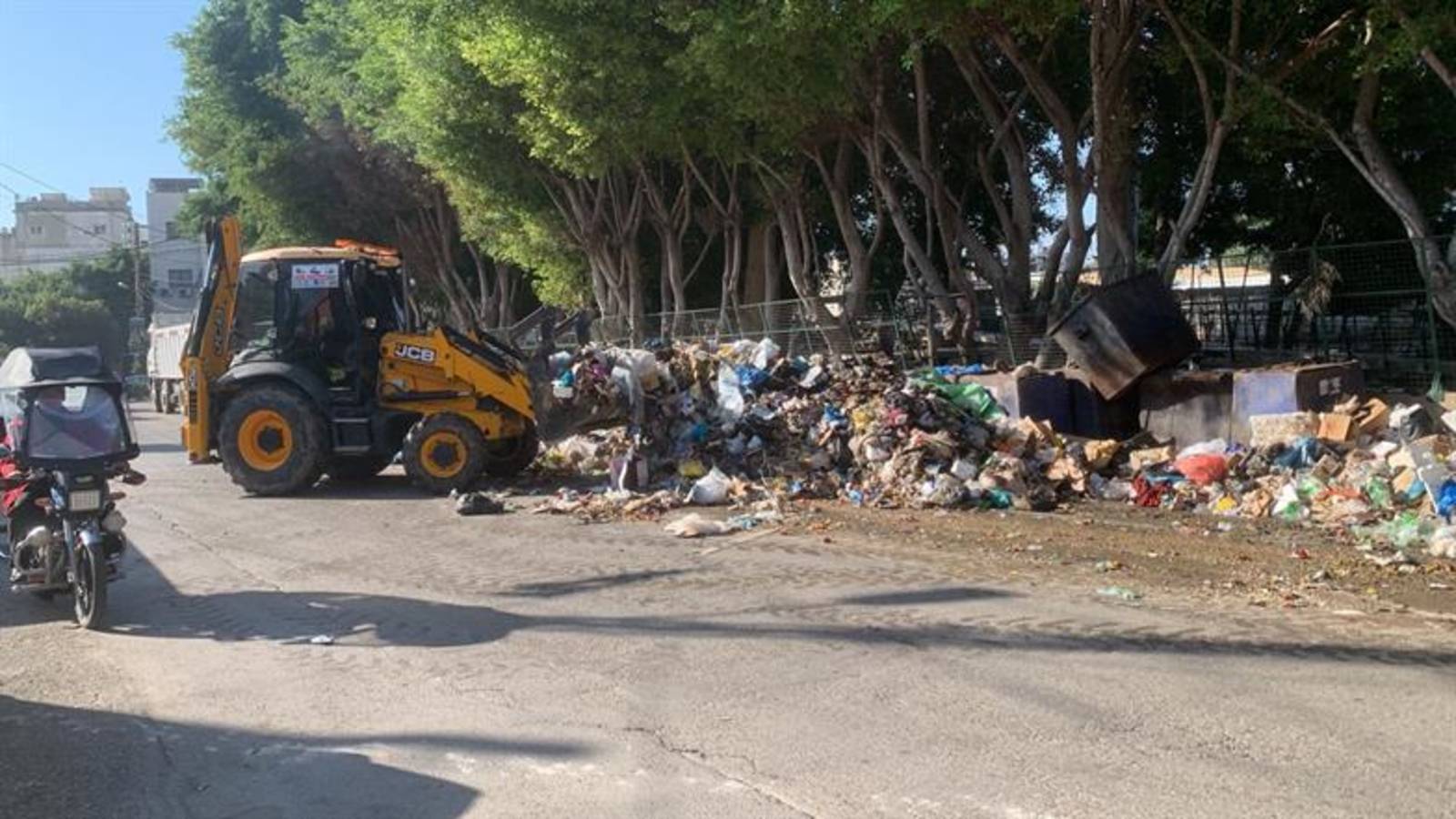 البزري :جمع النفايات خطوة اولى في صيدا