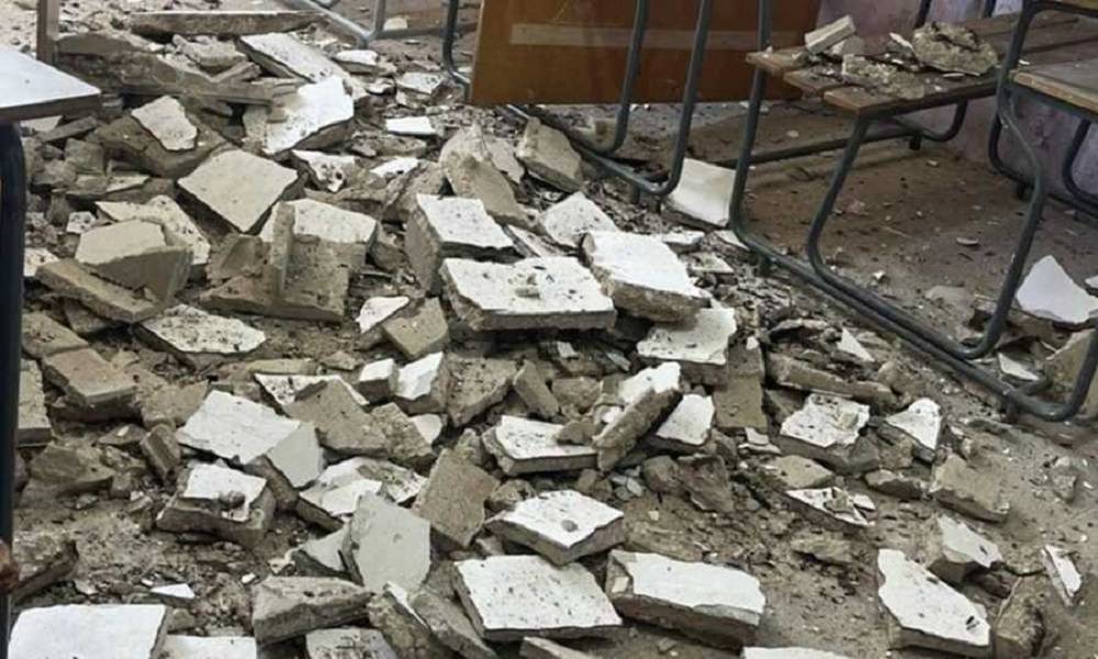 في المنية.. نجاة طالبات من كارثة بعد إنهيار سقف المدرسة