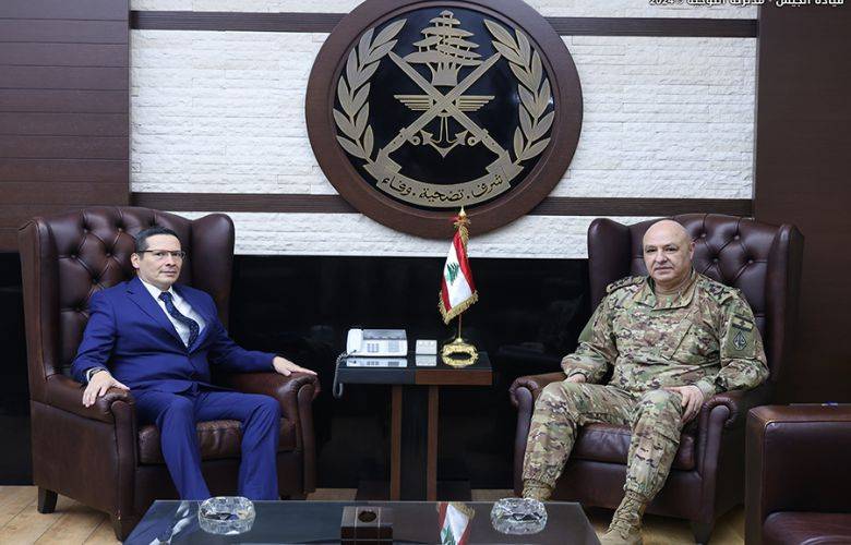 قائد الجيش استقبل سفير كولومبيا
ووفداً من "رابطة النواب السابقين"