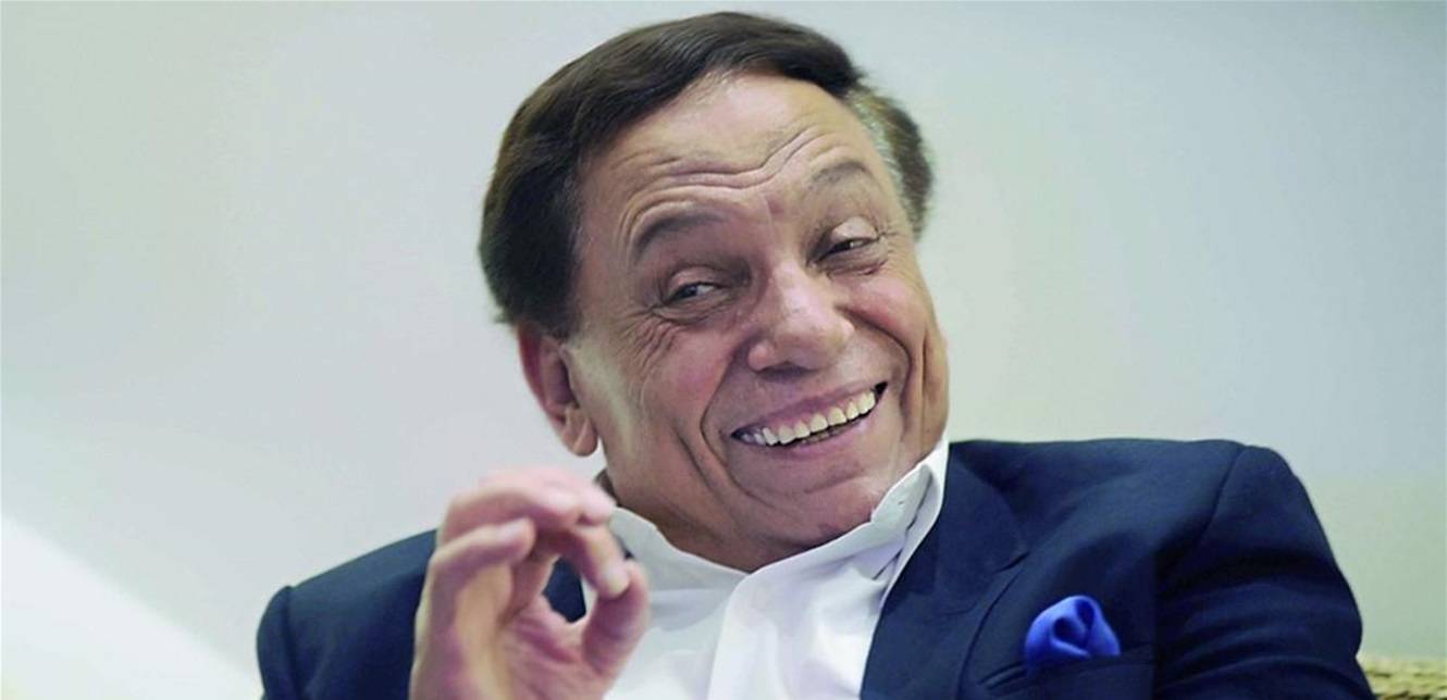 عادل إمام ممنوع من الظهور الإعلامي؟