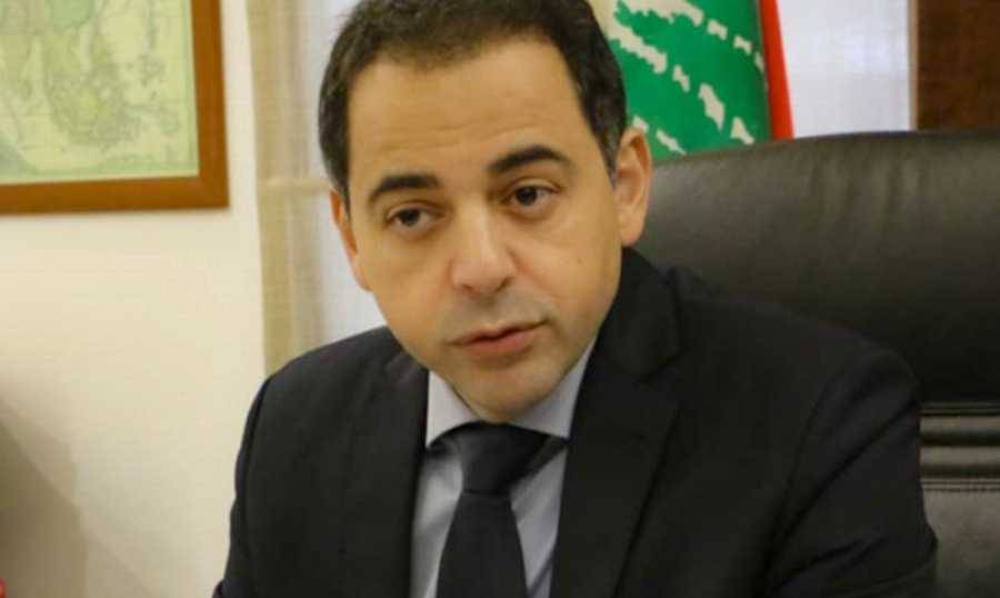 كرة نار بين يدَي منصوري فهل يعدل

التعميم ١٥١ بعد استنكاف المجلس النيابي؟