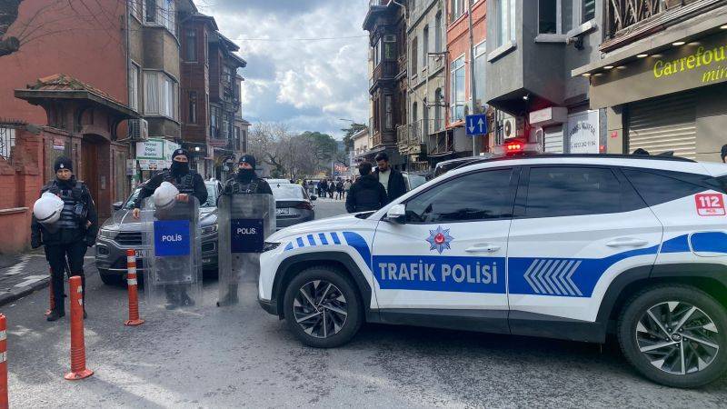 محاكمة أكثر من 30 معتقلا بقضية الهجوم على كنيسة في إسطنبول