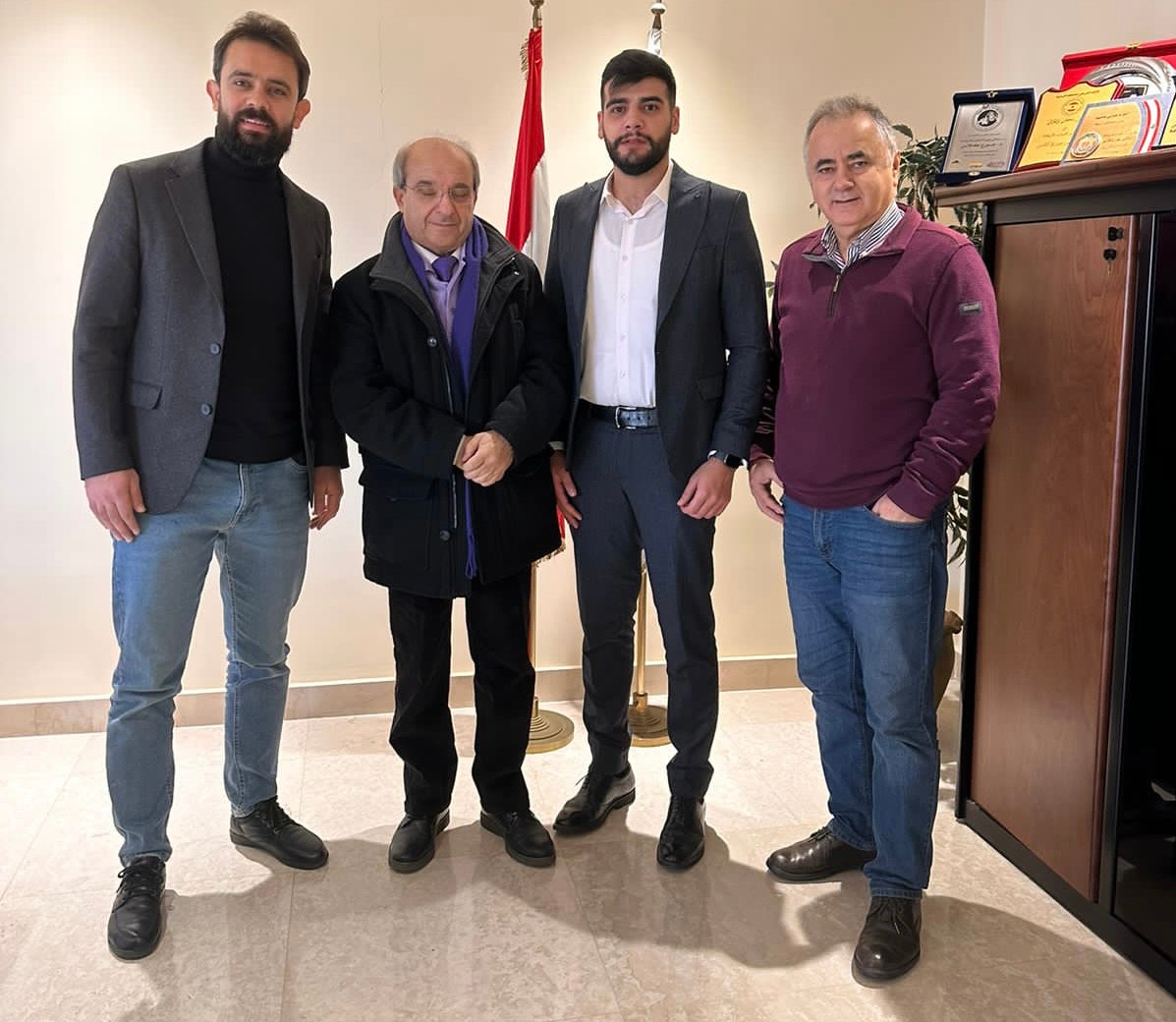 كلاّس التقى مدير منظمة "آي سي أس" رياض الرطل