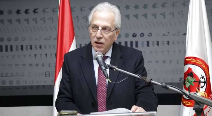 تسلّم هبة ألمانيّة لمركز الدفاع المدني في جبيل
خطار: باقون في الصفوف
الأماميّة لحماية الإنسان والطبيعة