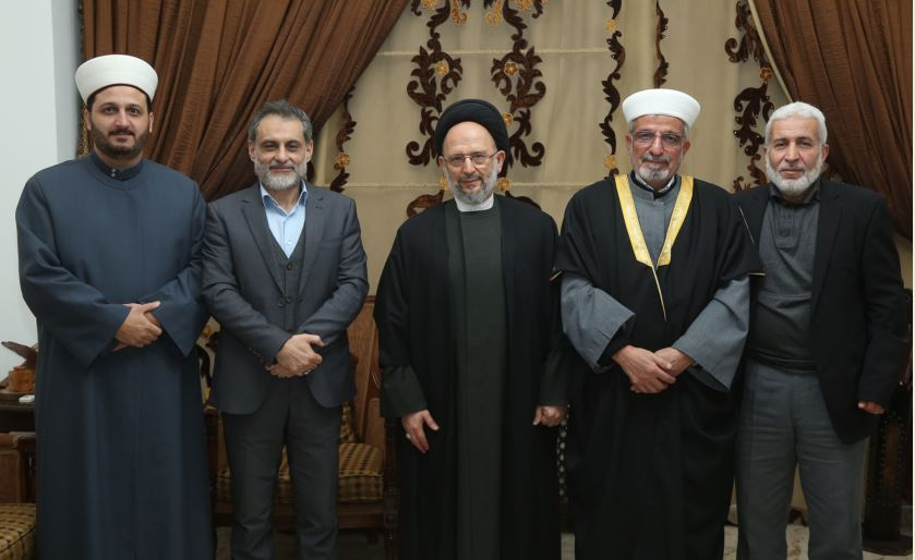 فضل الله استقبل وفداً من "الجهاد الإسلامي":
المقاومة قادرة على إلحاق الهزيمة بالعدو