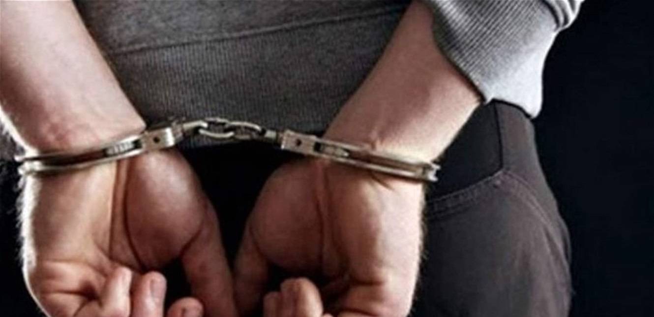 ضرب زميله في العمل وطعنه حتى الموت.. إليكم التفاصيل