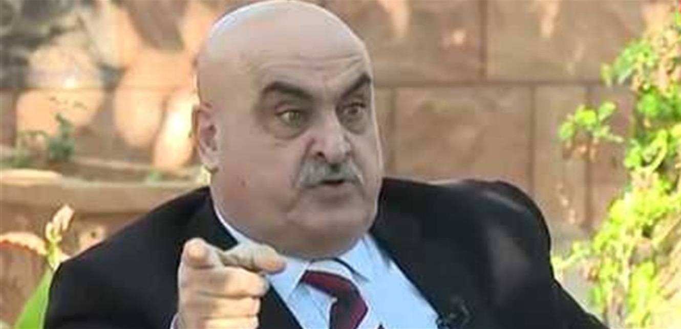 عبد الغني طليس يعاتب إليسا: نصحتها بالتخلي عن "غناء الشراشف" ولم تذكر اسمي!