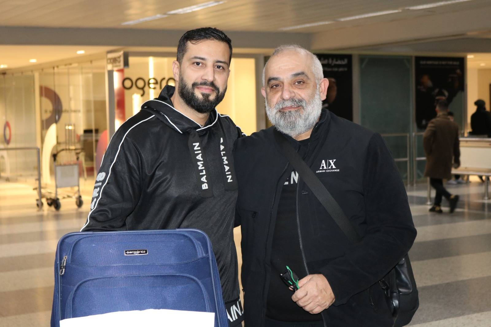 استقبال حاشد للفنان طارق حداد في مطار بيروت