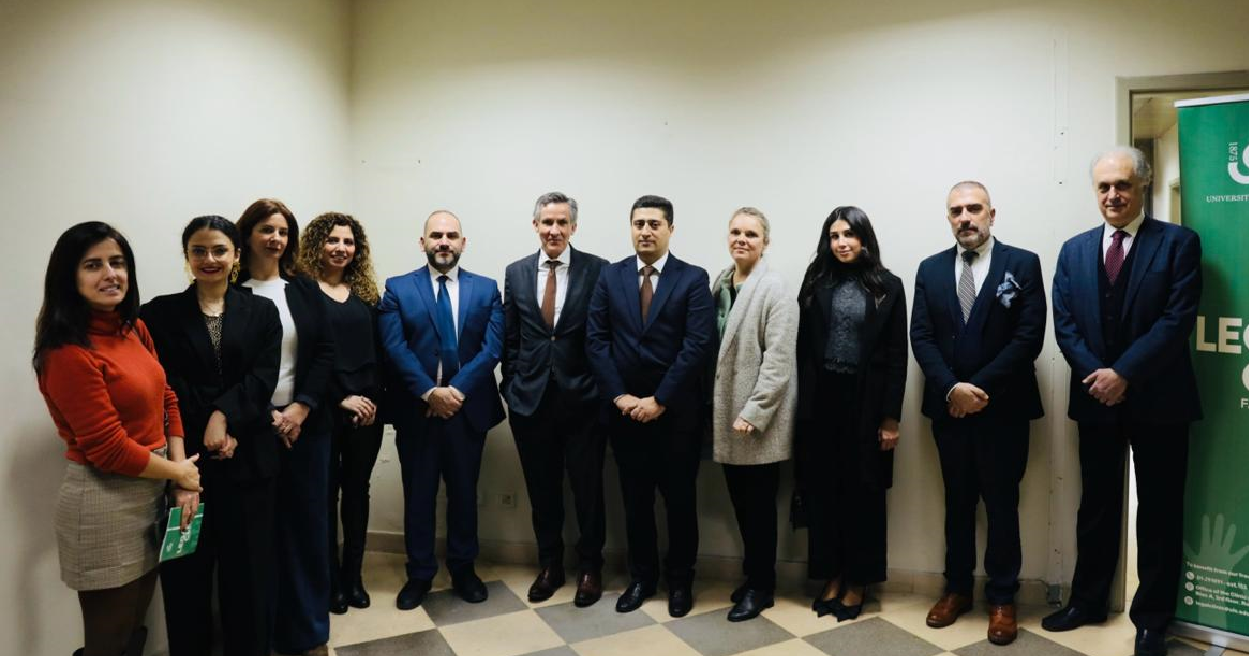 إفتتاح وحدة للتوجيه
القانوني المجاني في "الحكمة"