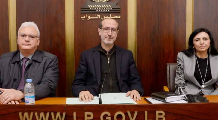 "الإعلام والاتصالات " تابعت البحث في الأمن السيبراني
الموسوي: ليكون لدينا مؤسسة تحمي كلّ أمننا القومي
القرم: سأطرح موضوع العقد الجماعي في "ألفا" و "تاتش"