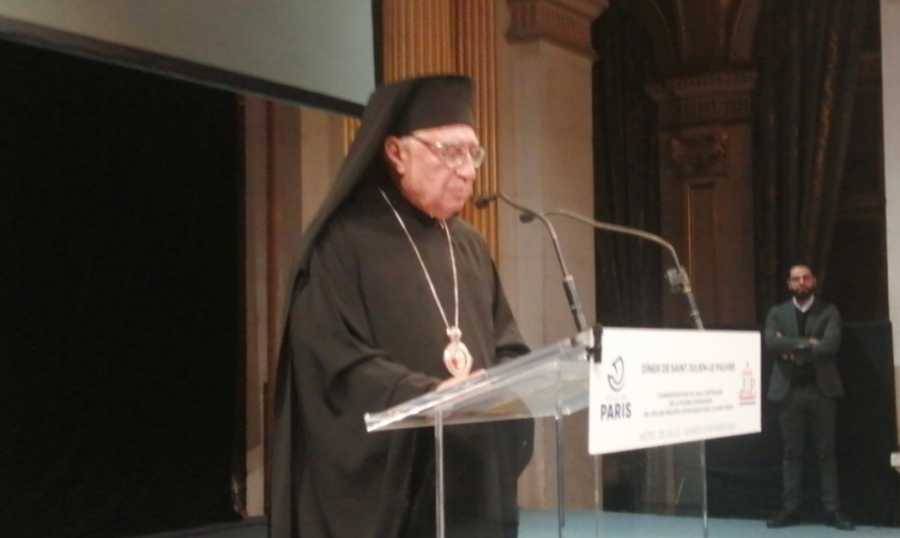 العبسي من باريس: للحفاظ على التوازن
بين تقاليدنا واندماجنا في المجتمع